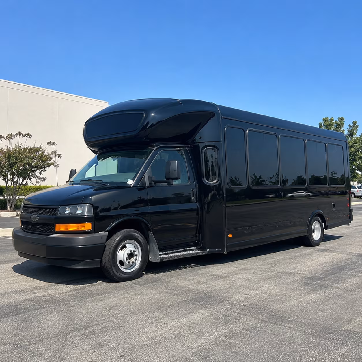 longmont rocky mountain national park party bus rental